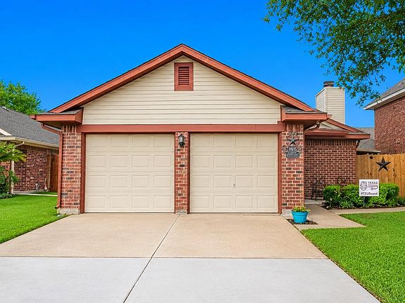 2nd image of 11655 Gullwood Dr