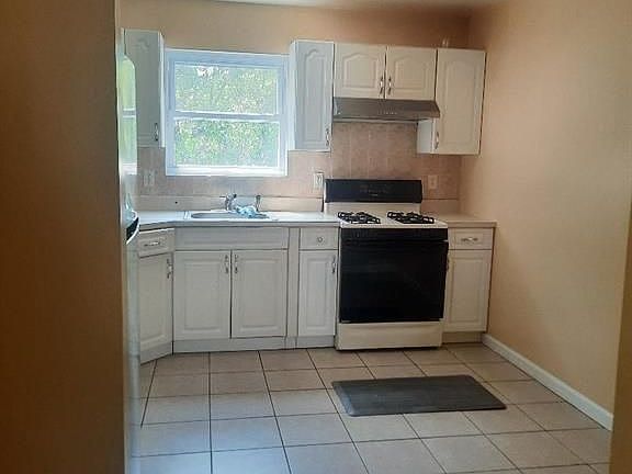 5th image of 131 Ege Ave #1L