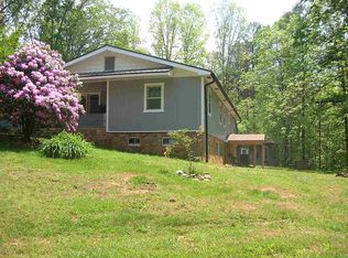 297 Deal Hollow Rd, Copperhill, TN 37317