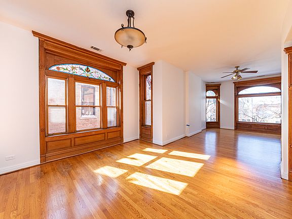 2nd image of 1405 W Jarvis Ave #2