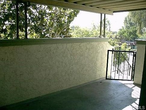 4th image of 1028 Portola Dr