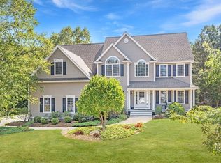 1 Oak St, Hopkinton, MA 01748