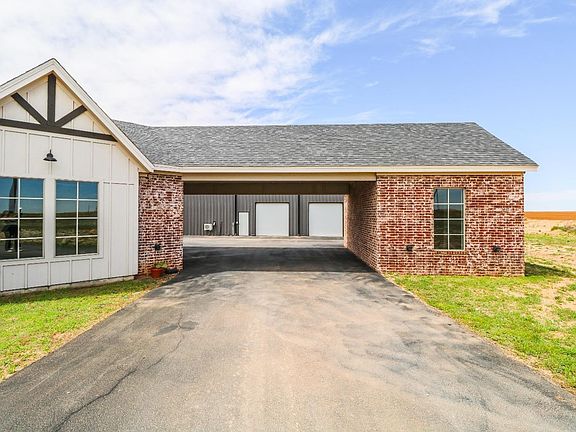 2nd image of 1301 County Road 13