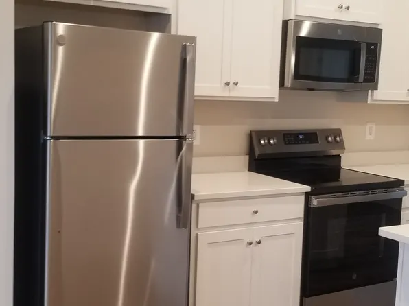 495 National St, Ranson, WV 25438