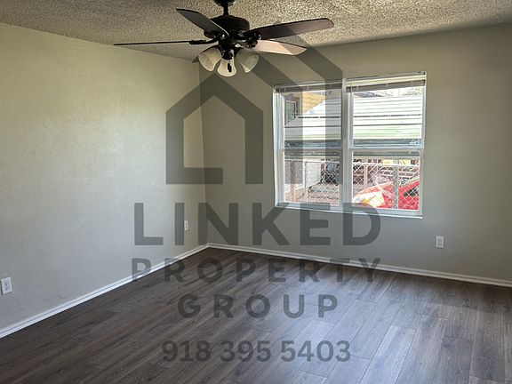 2nd image of 1438 NE 27th St