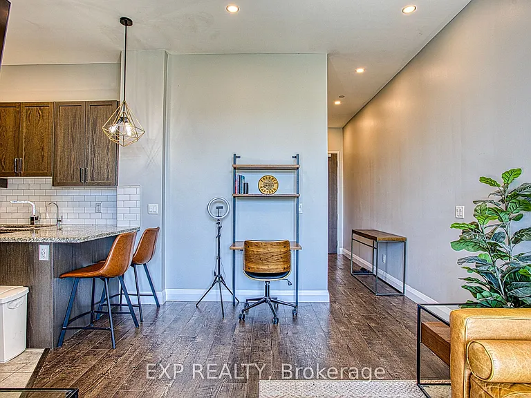 101 Locke St S #616 — Photo 6