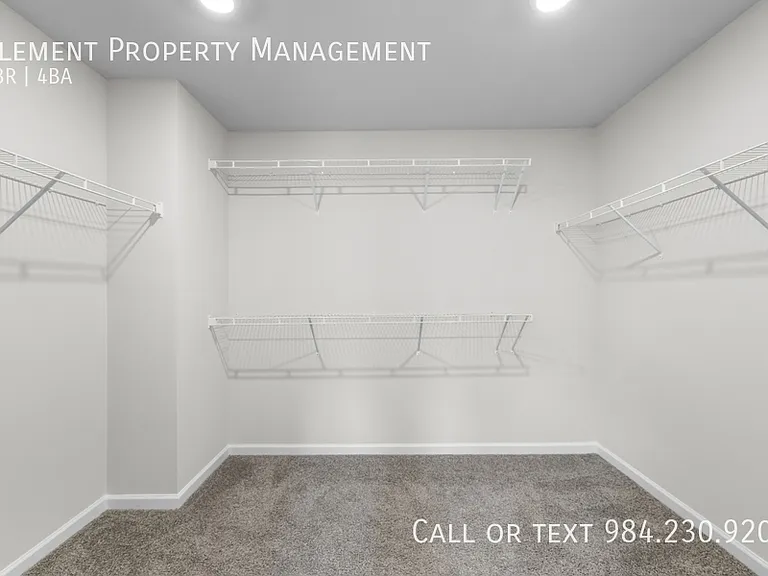 2466 Hutch Ln #1 — Photo 30