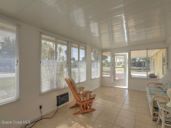 4th image of 400 Hawk Dr
