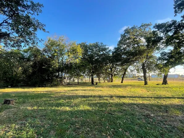 2273 N Earl Rudder Fwy, Bryan, TX 77803