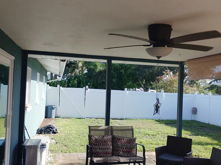 1751 Kenilworth Dr — Photo 16