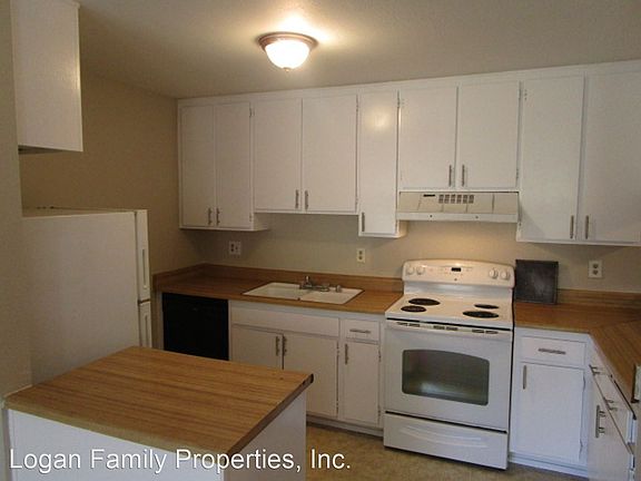 3rd image of 745 E Bradley Ave #6