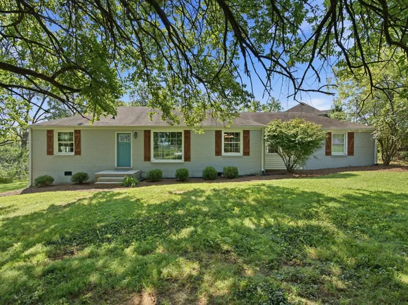 1304 S Graycroft Ave, Madison, TN 37115