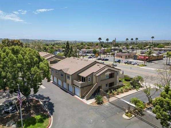 5005 Los Morros Way Unit 11, Oceanside, CA 92057