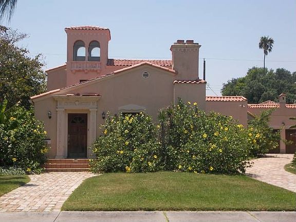 2nd image of 32 Aegean Ave