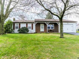 2928 Woodshead Ter, York, PA 17403