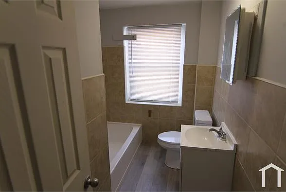 1616 Foulkrod St #B2 — Photo 5