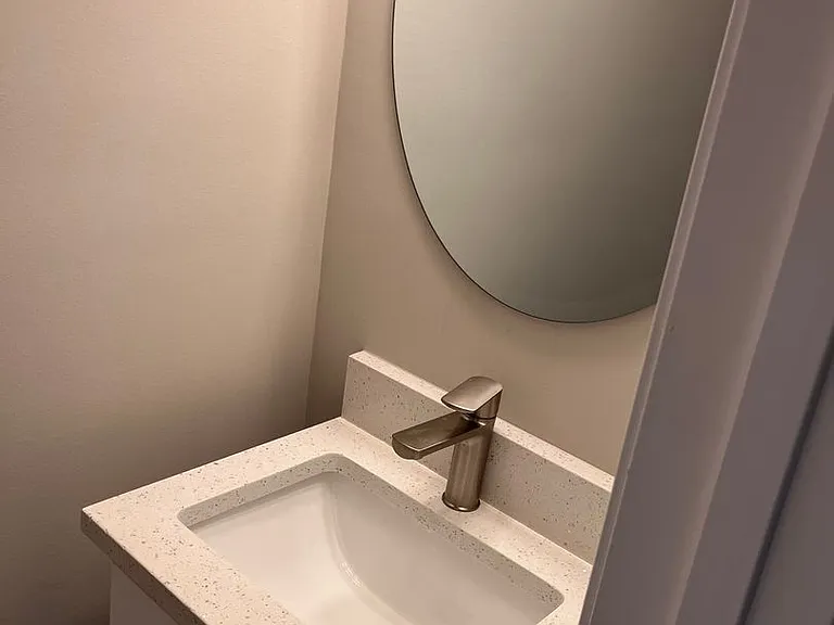 506 N Greensboro St #23 — Photo 6