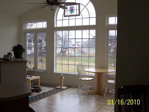 Morning room w/ southern view