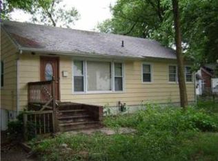 26 Myrtle Ave, Metuchen, NJ 08840