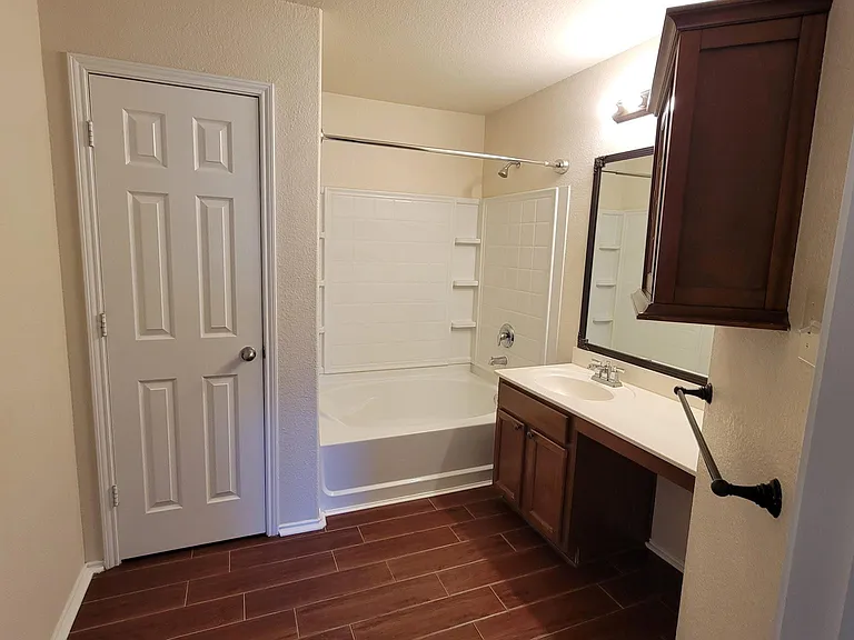 12729 Northern Pine Dr — Photo 11