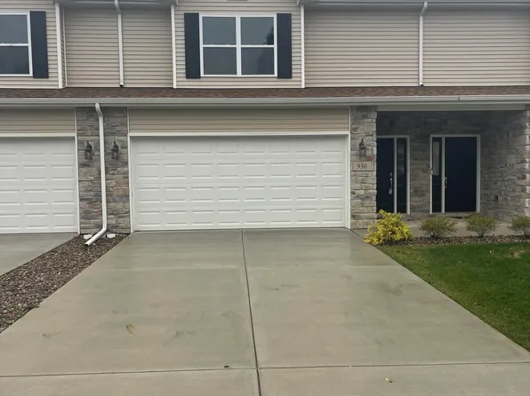 930 Penny Ct, Hobart, IN 46342