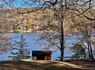 Candlewood Mountain Road, New Milford, CT 06776