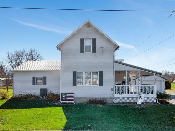 160 School St, La Rue, OH 43332