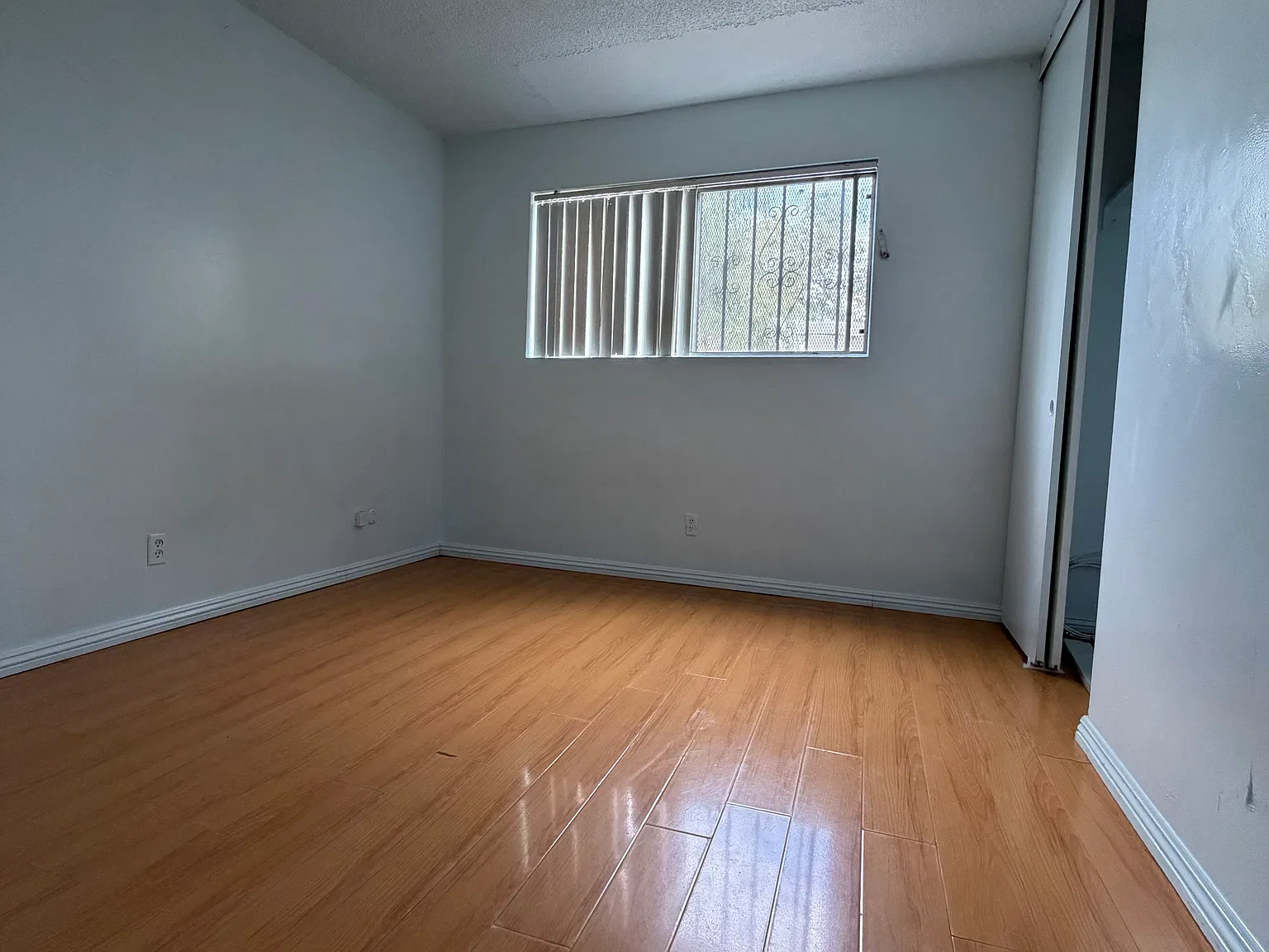 2 bed, $2,000 — Photo 4