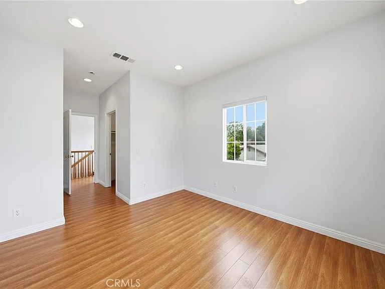 5803 Fullerton Ave — Photo 24