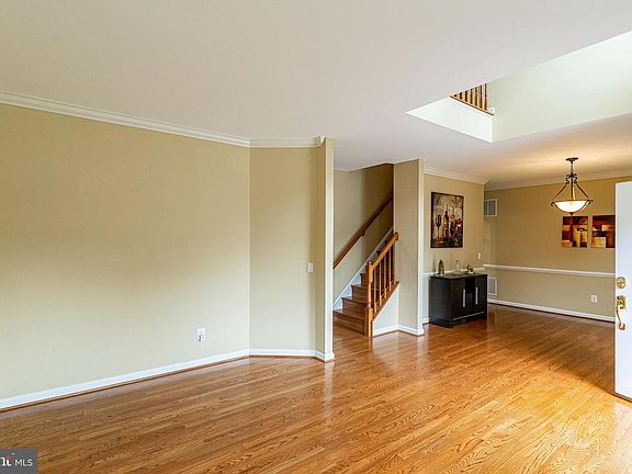5th image of 20843 Blythwood Ct