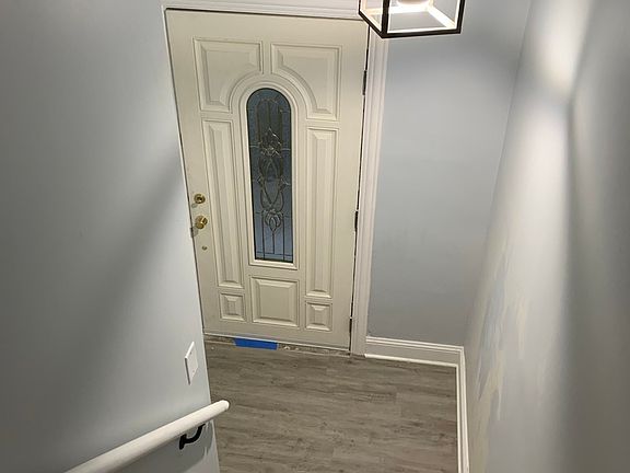 4th image of 2107 S 57th Ave