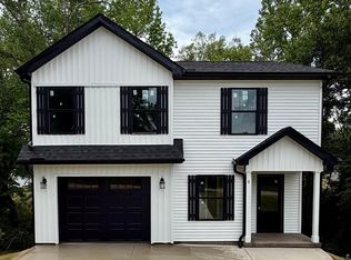 8 Oxford Blvd, Taylors, SC 29687