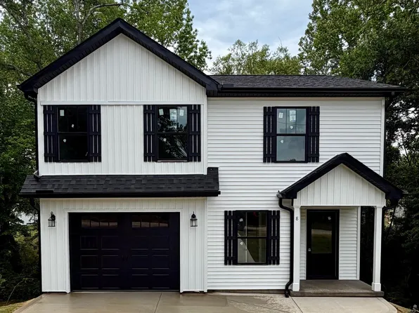8 Oxford Blvd, Taylors, SC 29687