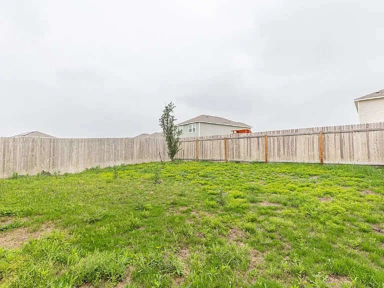 5631 Pearl Mdw — Photo 27