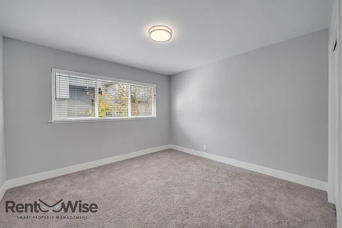 1600 5th Ave #2 — Photo 11