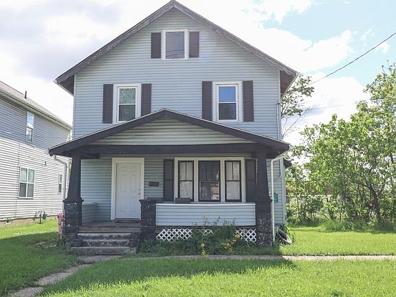 2nd image of 640 Bowman St