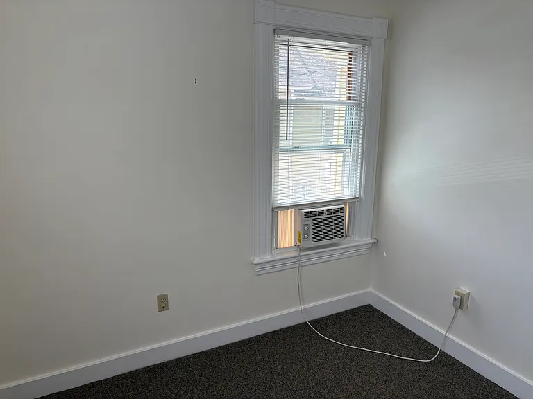 25 Lafayette Pl #D — Photo 4
