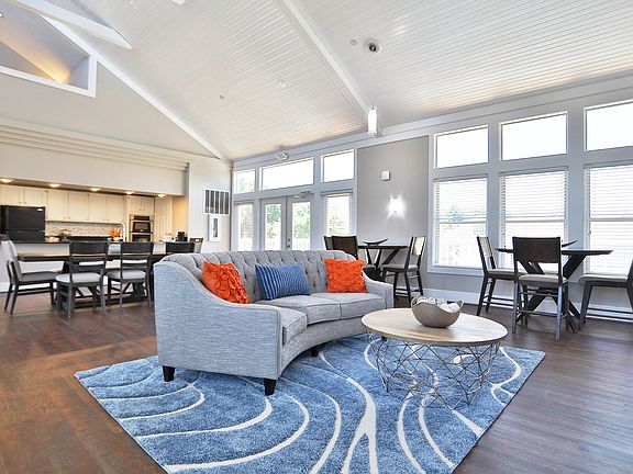 4th image of 7411 Clubhouse Dr #73507CP