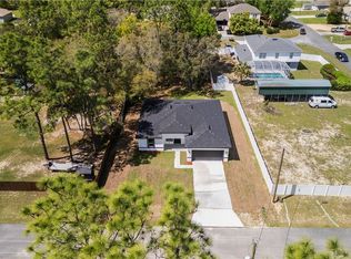 1413 W America Pl, Citrus Springs, FL 34434