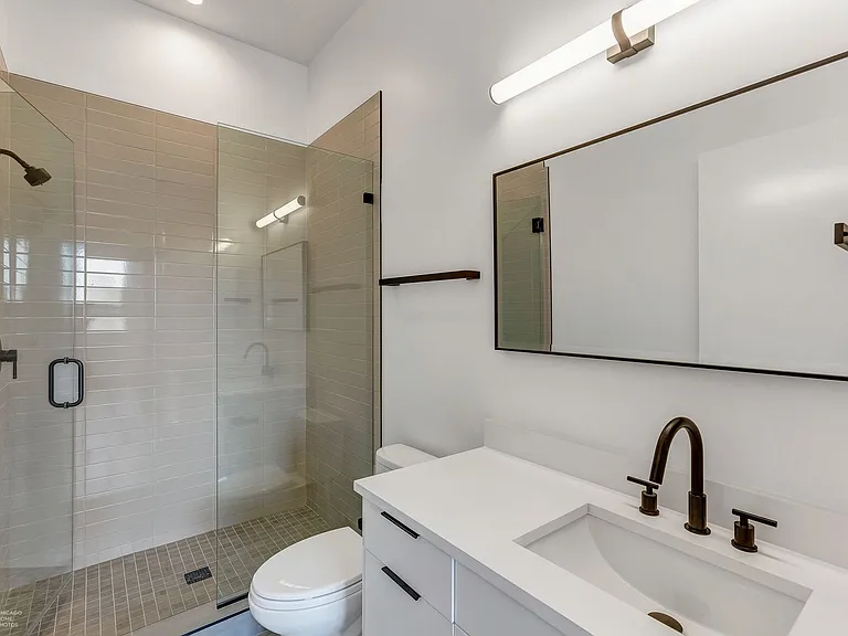 3312 N Halsted St #4F — Photo 10