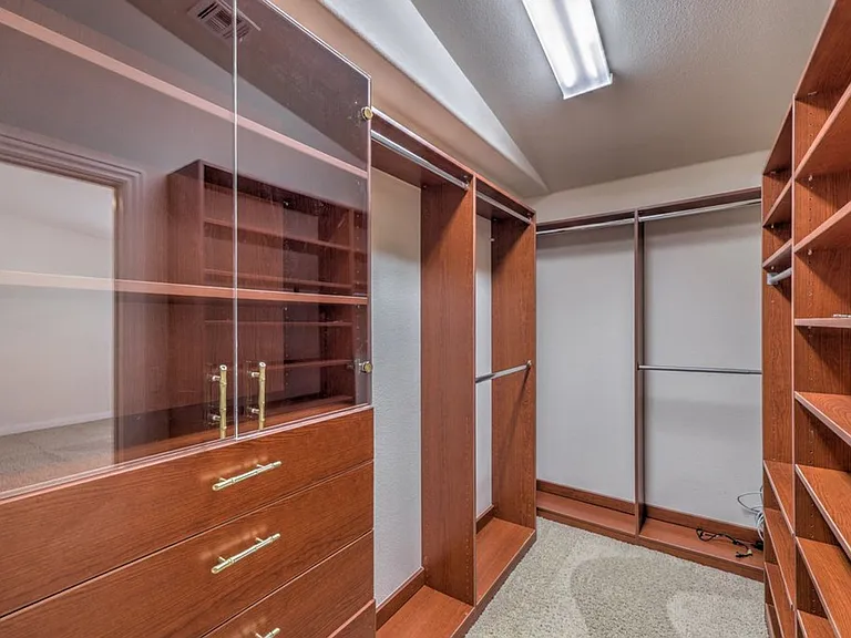 6299 Pale Pavilion Ave — Photo 24