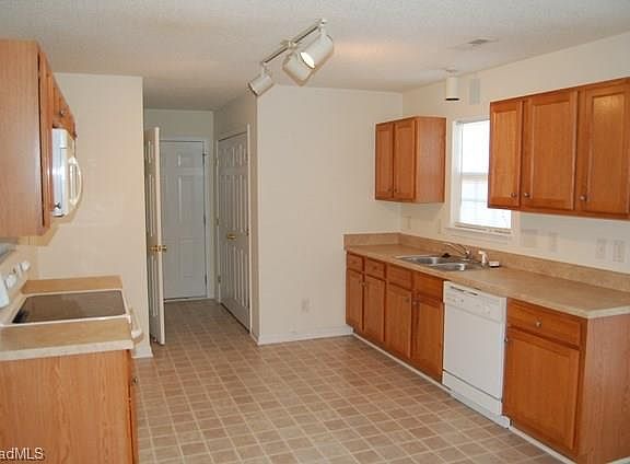 3rd image of 115 Hurston Way