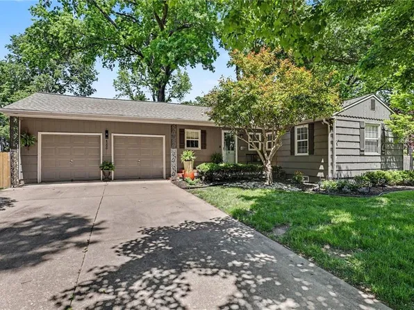 4200 W 71st St, Prairie Village, KS 66208