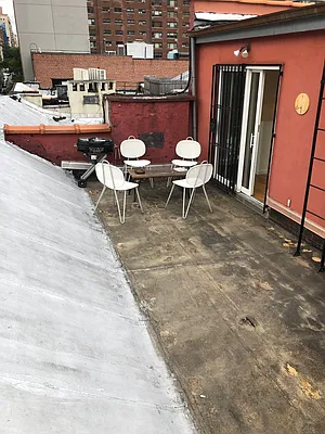 Rented by Eric Goodman Realty Corp | media 27