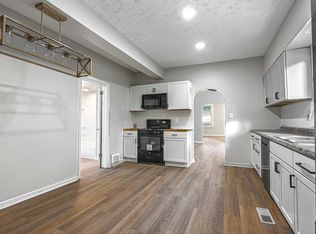 3240 W 56th St, Cleveland, OH 44102