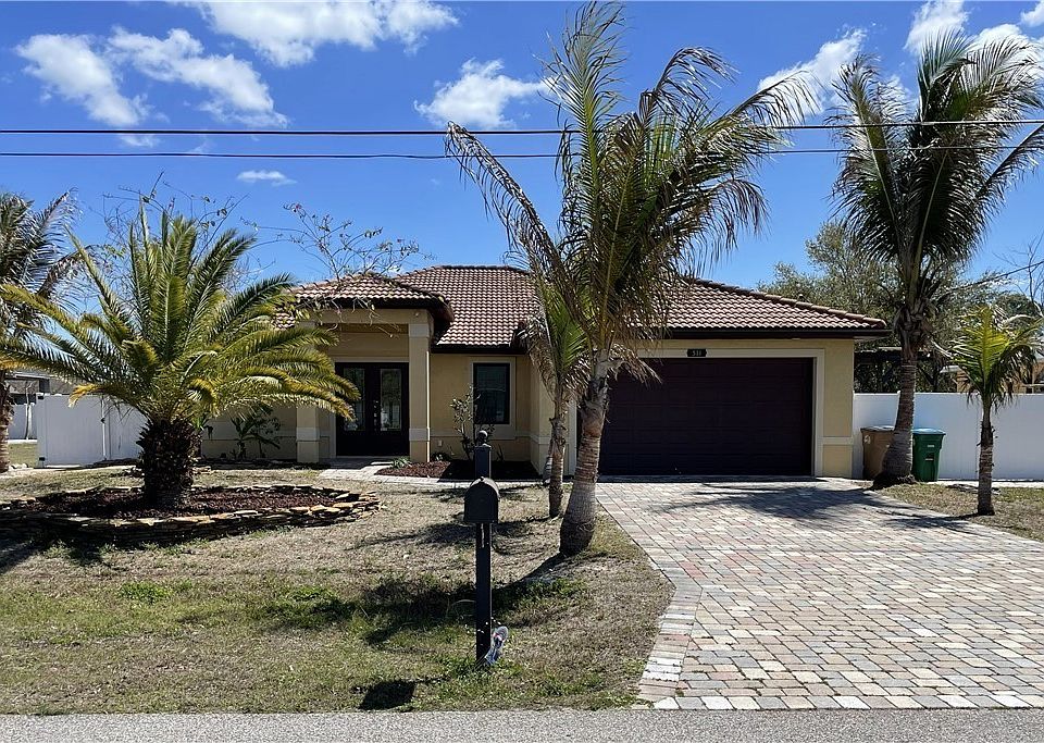 1st image of 511 SW 7th Pl