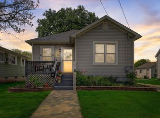 672 S Center St, Beaver Dam, WI 53916