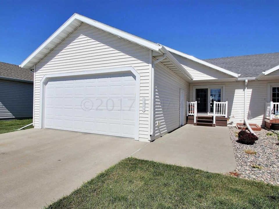 1st image of 3563 Eagle Run Dr