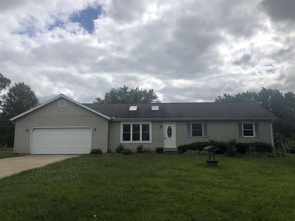 1st image of 24320 Lynn Dr
