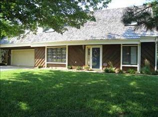 1424 Pinion Rd, Derby, KS 67037